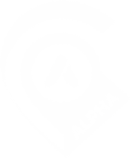 Logomarca da Alpha Táxi no formato de um pin semelhante aos marcadores usados em mapas estilizado com a palavra APLHA em um dos lados e um símbolo de seta semelhante a letra A no centro